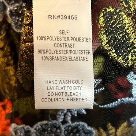 Beautiful Heavy embroidered long kimono / Beach coverup / Topper Jacket New - Picture 9 of 9